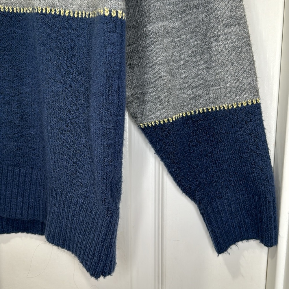 H Halston mock neck sweater, blue and gray striped with gold detail, size L - Picture 5 of 14